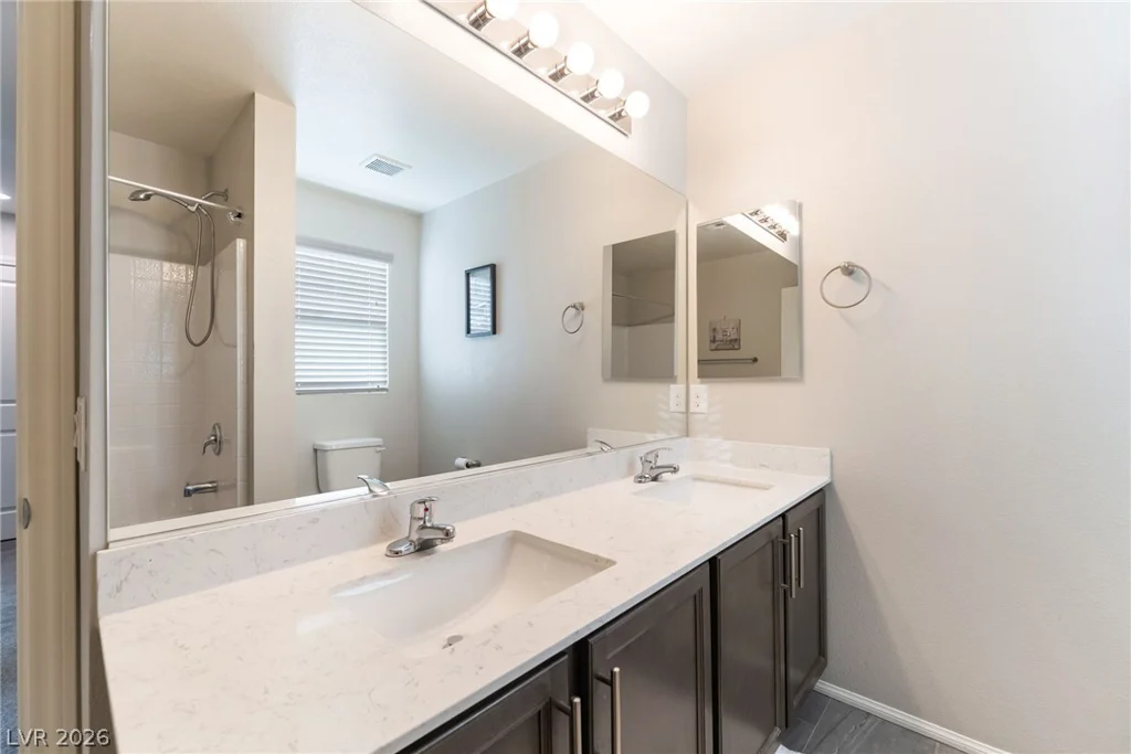 5946 Roaring Canyon, Las Vegas, NV 89139