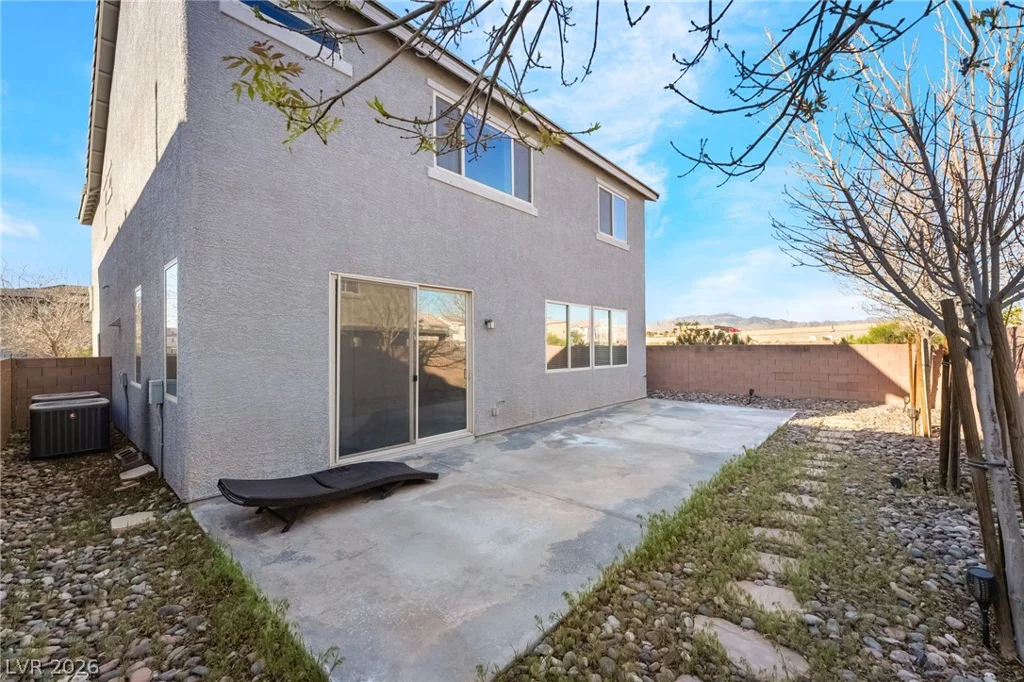 5946 Roaring Canyon, Las Vegas, NV 89139