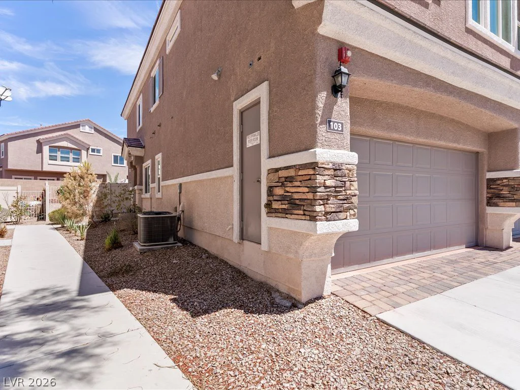 6496 Clara Bow, Las Vegas, NV 89122