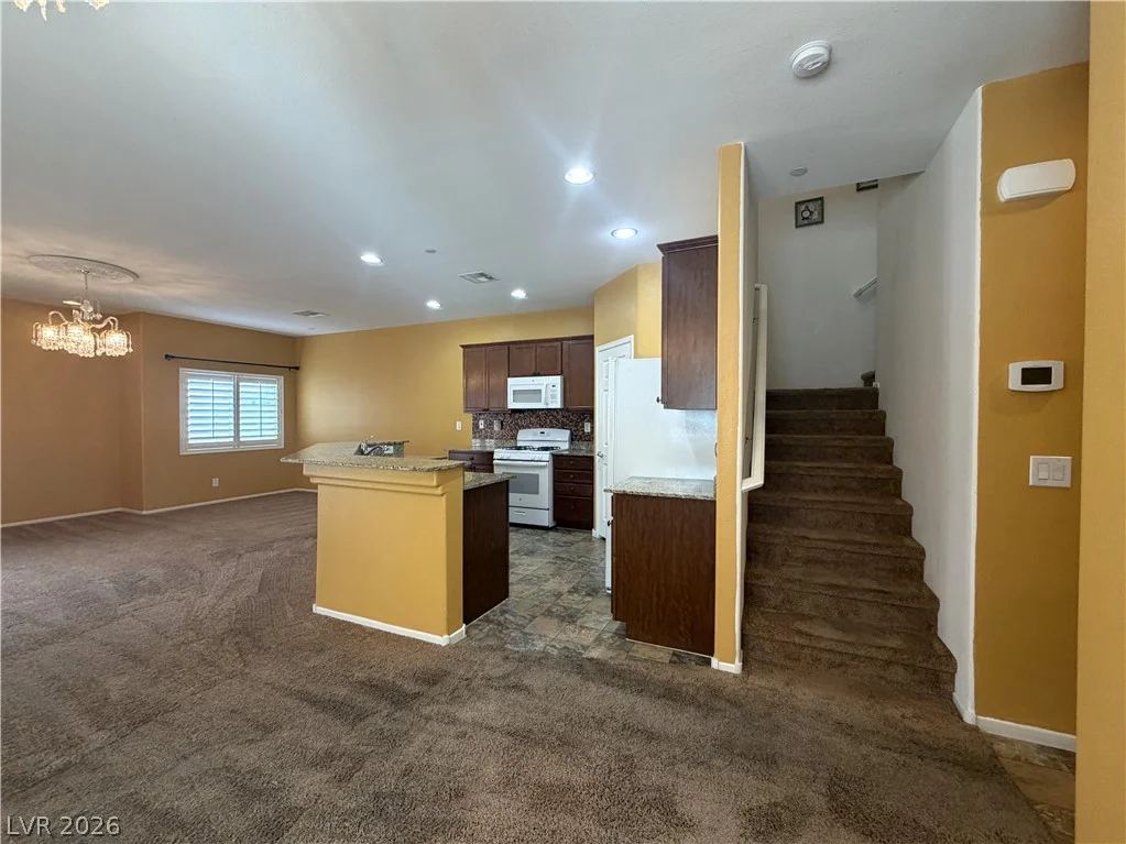6496 Clara Bow, Las Vegas, NV 89122