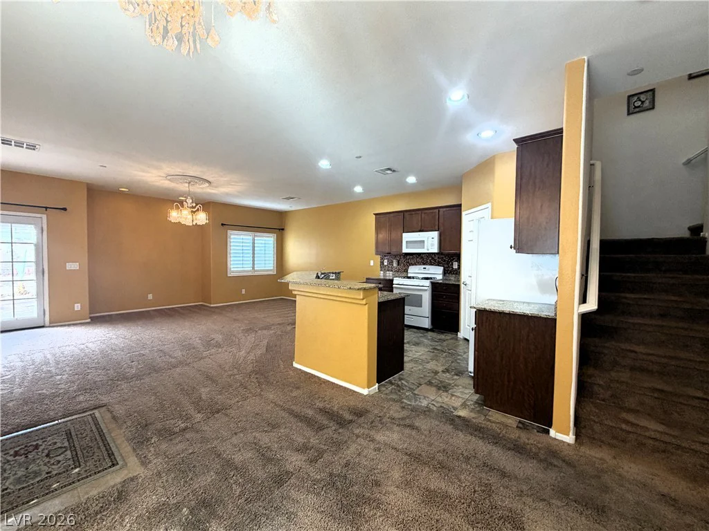 6496 Clara Bow, Las Vegas, NV 89122