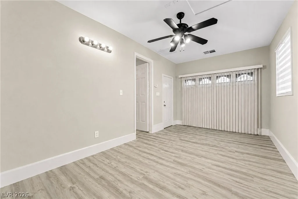 7364 Brushwood Peak, Las Vegas, NV 89113