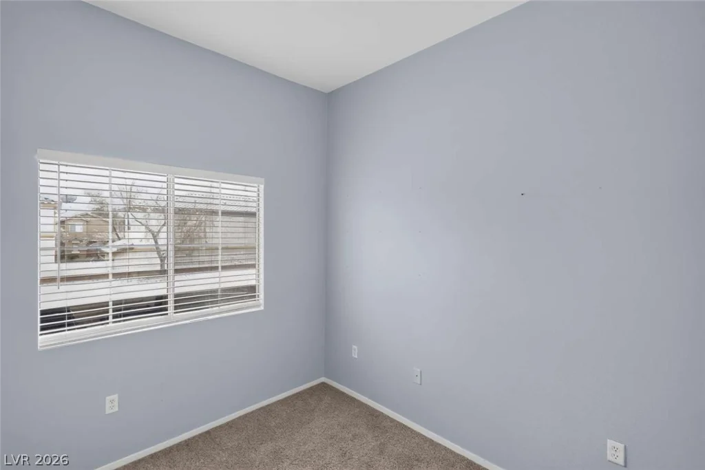 10245 Maryland, Las Vegas, NV 89183