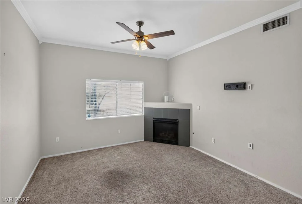 10245 Maryland, Las Vegas, NV 89183
