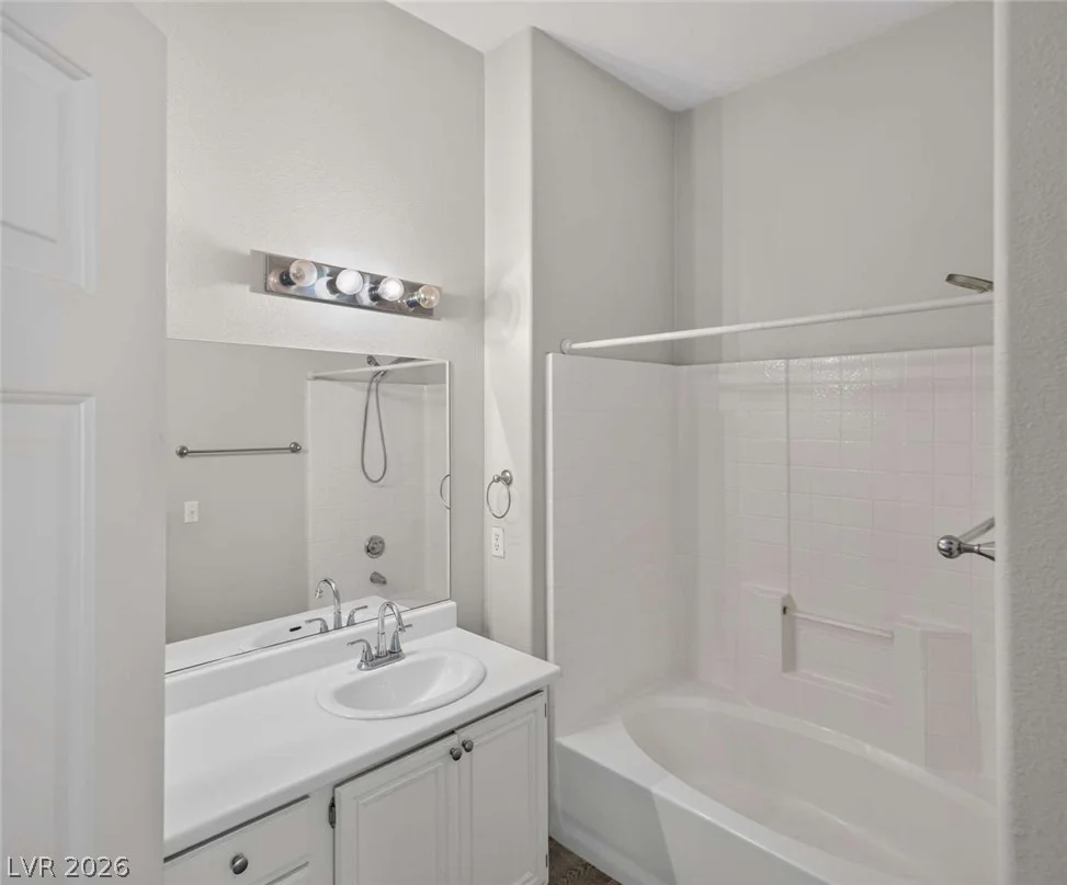 10245 Maryland, Las Vegas, NV 89183