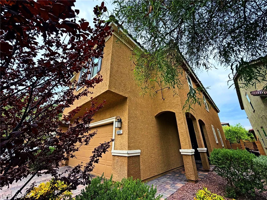 5357 Stonara, Las Vegas, NV 89113