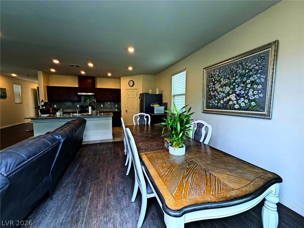 5357 Stonara, Las Vegas, NV 89113