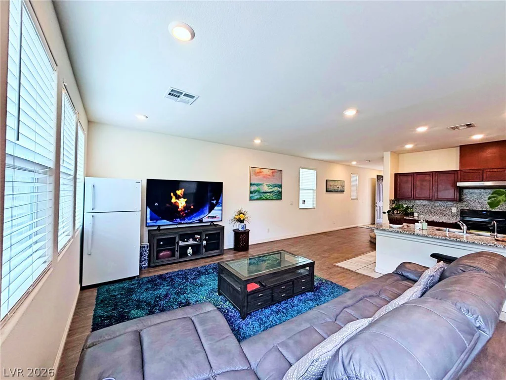 5357 Stonara, Las Vegas, NV 89113