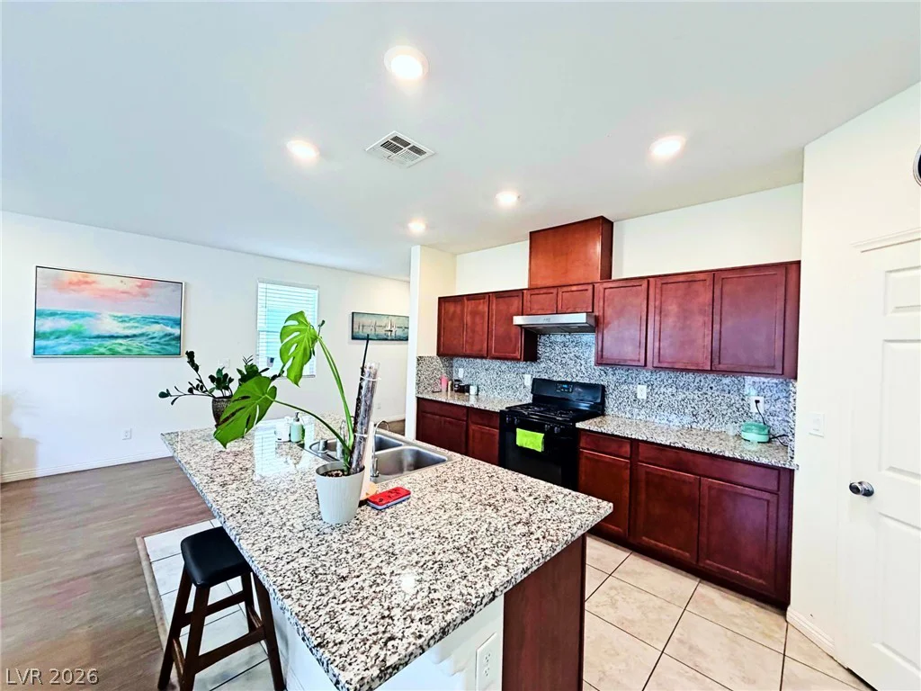 5357 Stonara, Las Vegas, NV 89113