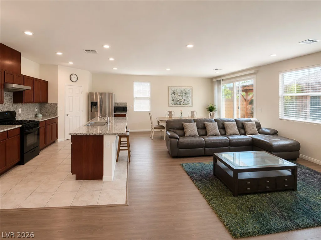 5357 Stonara, Las Vegas, NV 89113