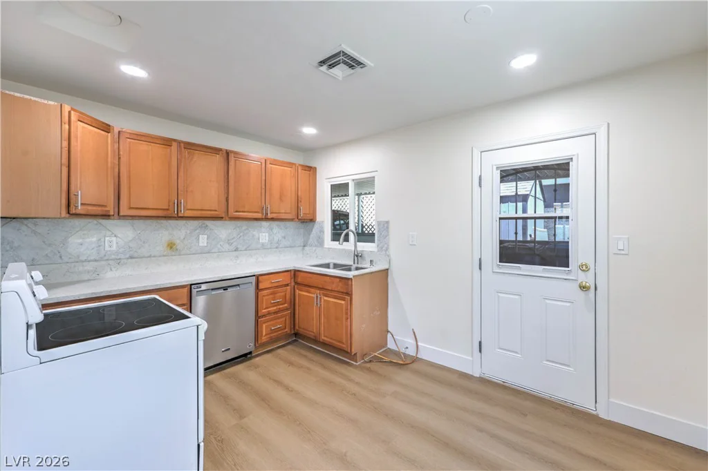 479 Water, Henderson, NV 89015