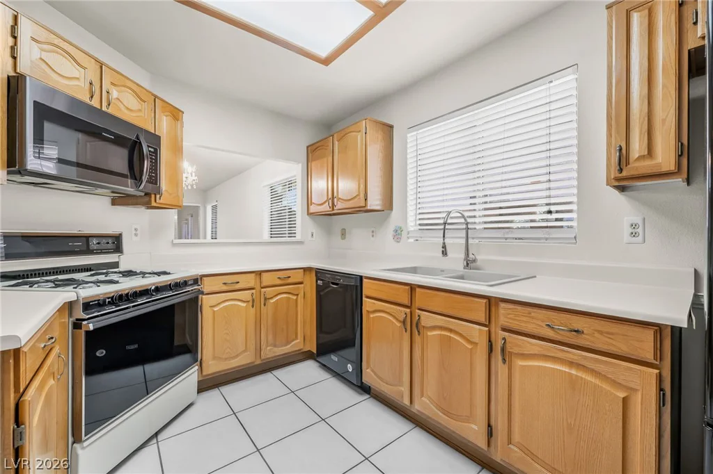 62 Tidwell, Henderson, NV 89074