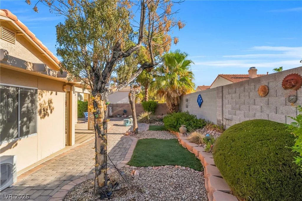 62 Tidwell, Henderson, NV 89074