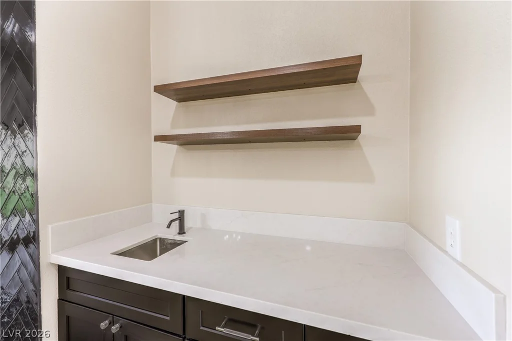 7812 Canoe, Las Vegas, NV 89145