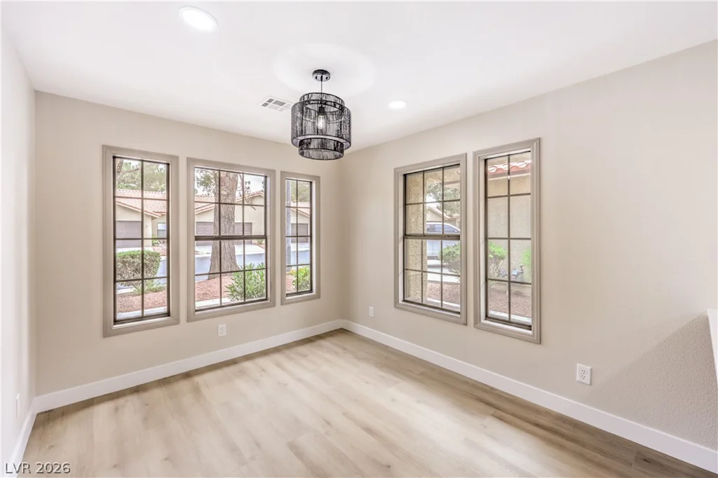 7812 Canoe, Las Vegas, NV 89145