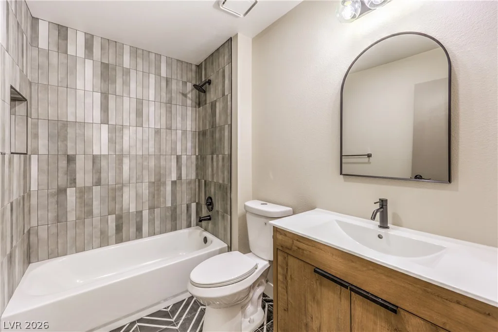 7812 Canoe, Las Vegas, NV 89145