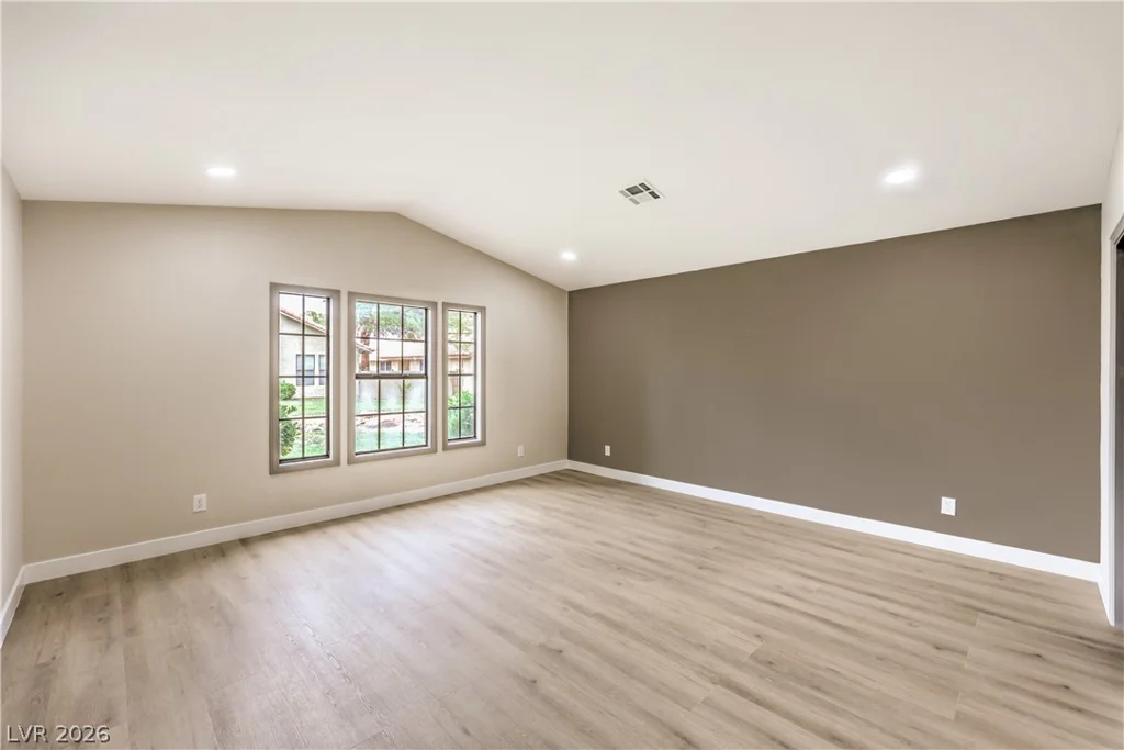 7812 Canoe, Las Vegas, NV 89145