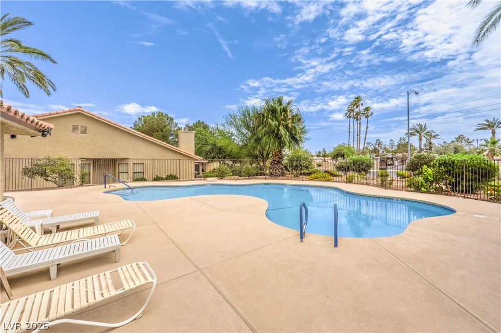 7812 Canoe, Las Vegas, NV 89145