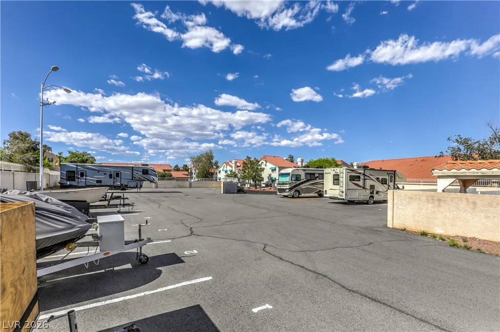 7812 Canoe, Las Vegas, NV 89145