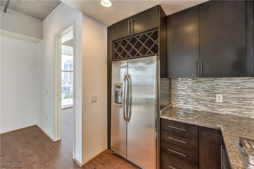 353 Bonneville, Las Vegas, NV 89101