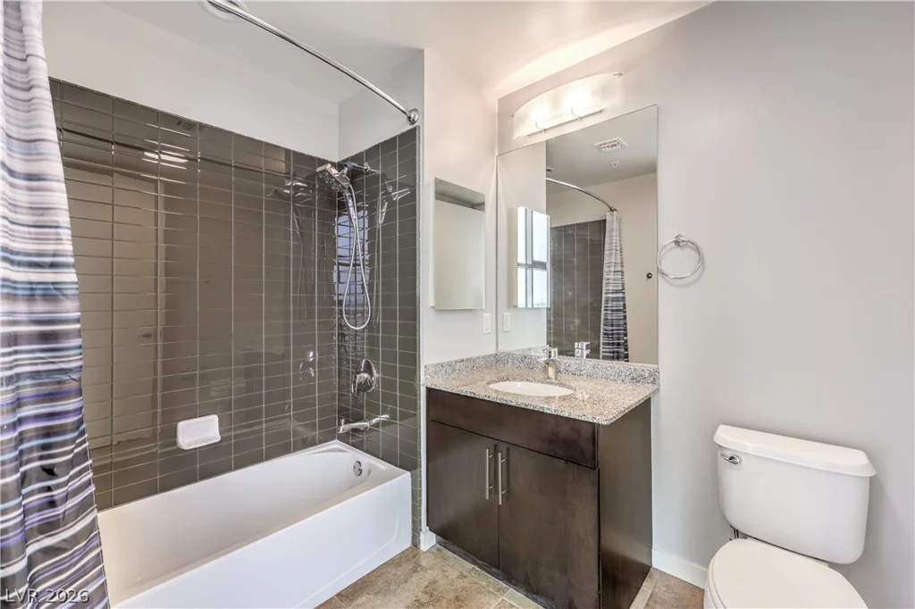 353 Bonneville, Las Vegas, NV 89101