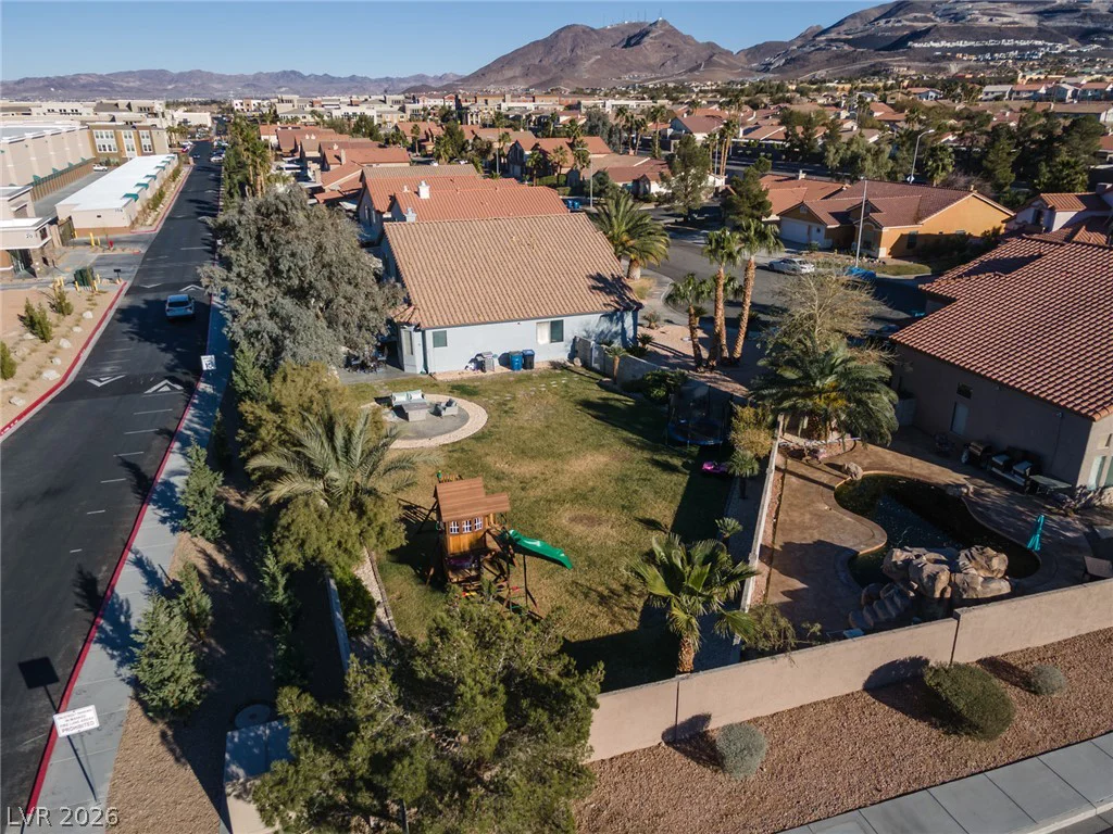 1596 Bozeman, Henderson, NV 89012