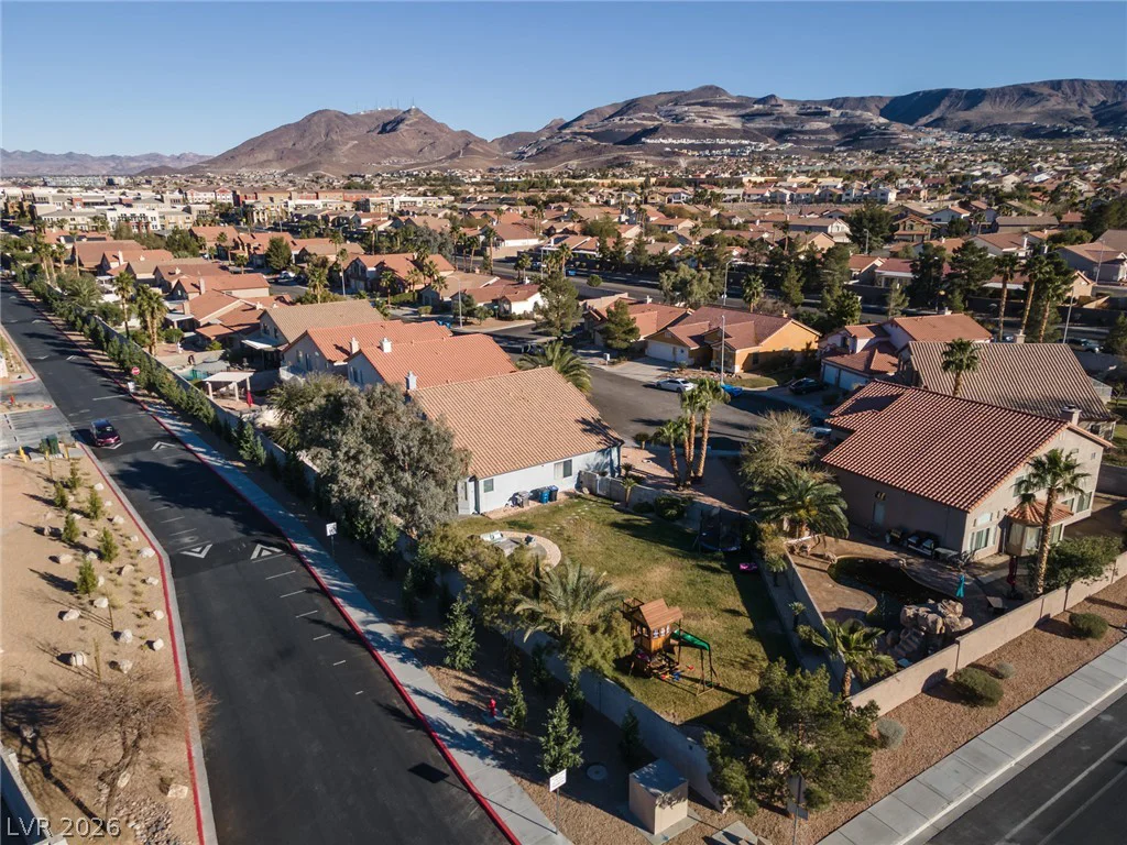 1596 Bozeman, Henderson, NV 89012