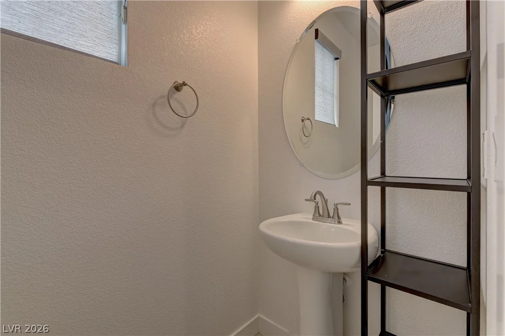 9901 Cullin Range, Las Vegas, NV 89166