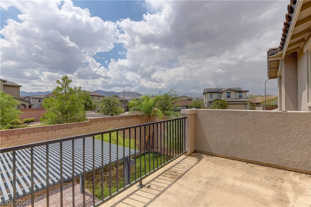 9901 Cullin Range, Las Vegas, NV 89166