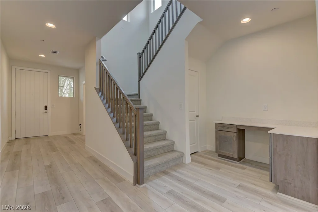 9901 Cullin Range, Las Vegas, NV 89166