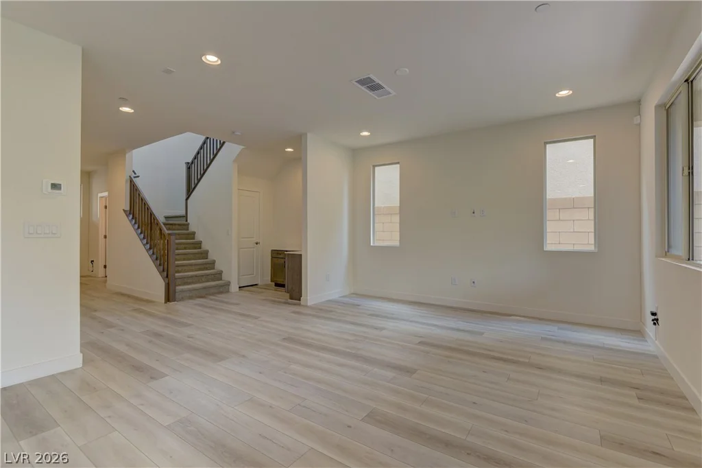 9901 Cullin Range, Las Vegas, NV 89166