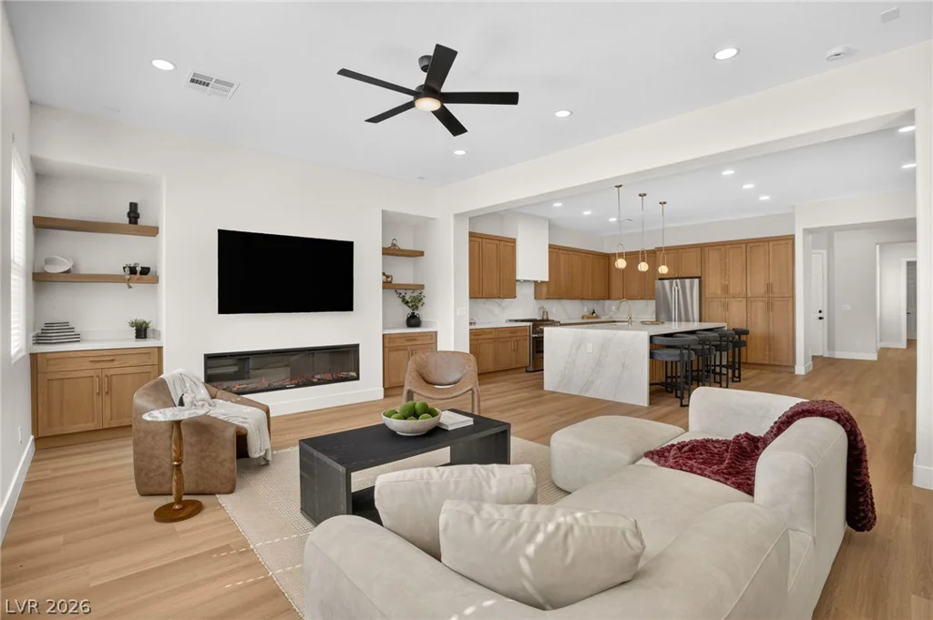 2456 Lothian, Henderson, NV 89044