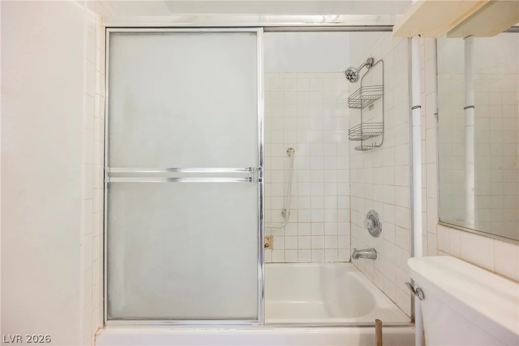 2141 Twickenham, Las Vegas, NV 89108