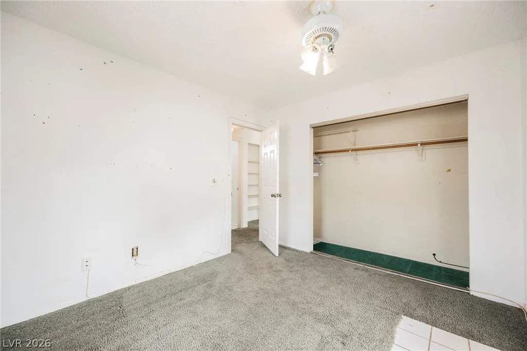2141 Twickenham, Las Vegas, NV 89108