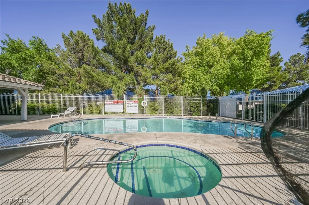 2141 Twickenham, Las Vegas, NV 89108