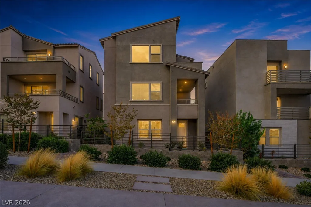11536 Fleet Wing, Las Vegas, NV 89138