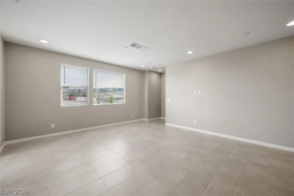 11536 Fleet Wing, Las Vegas, NV 89138