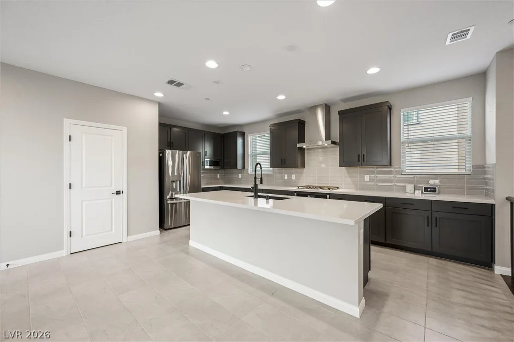 11536 Fleet Wing, Las Vegas, NV 89138