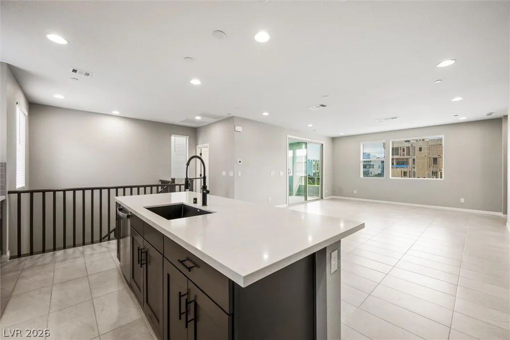 11536 Fleet Wing, Las Vegas, NV 89138