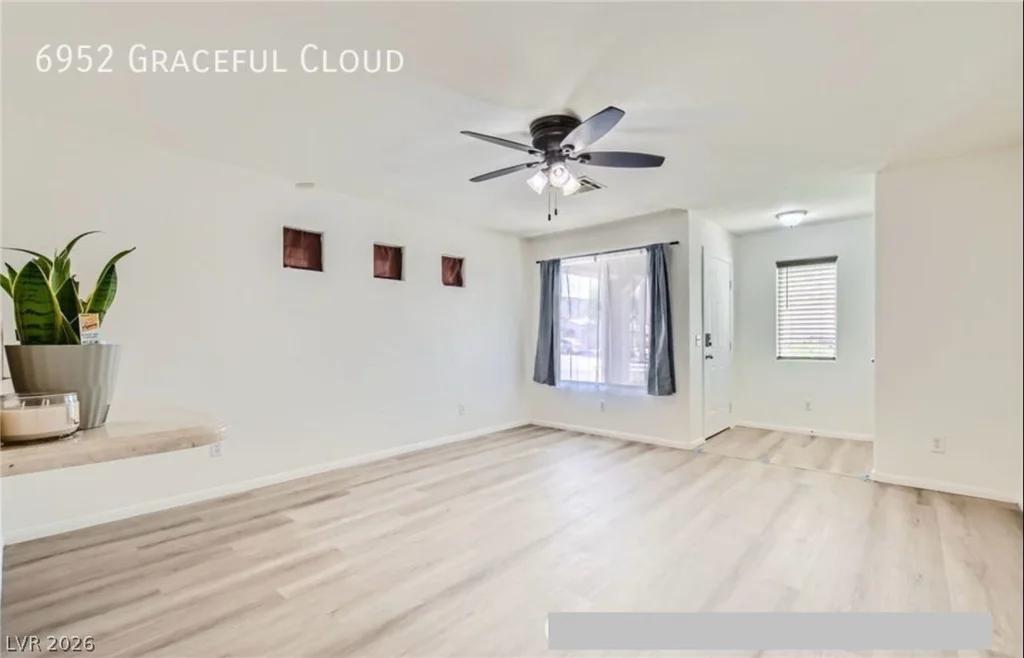 6952 Graceful Cloud, Henderson, NV 89011