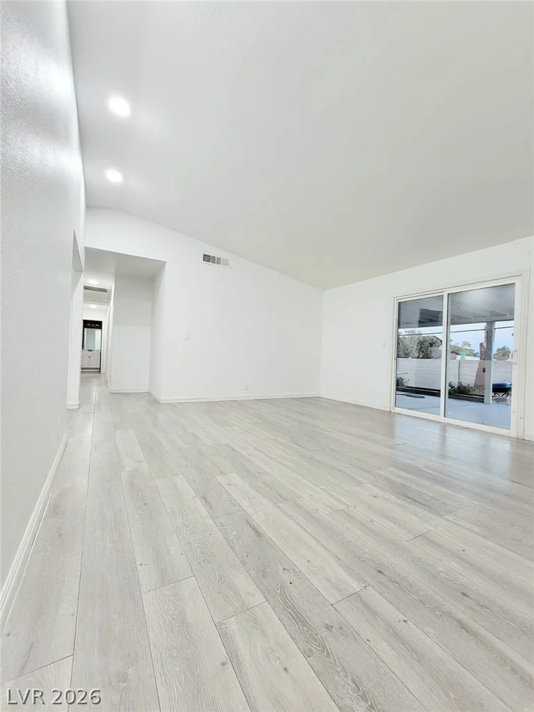 2901 King Midas, Las Vegas, NV 89102