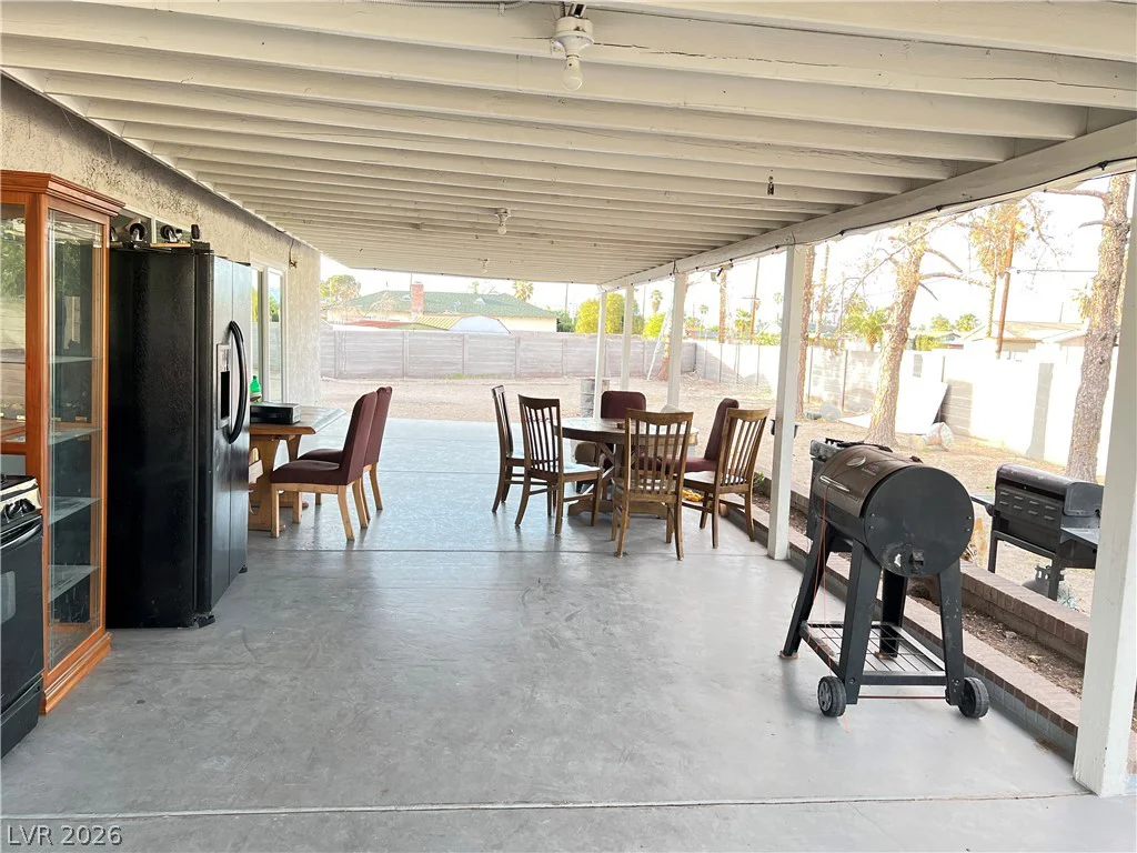 2901 King Midas, Las Vegas, NV 89102