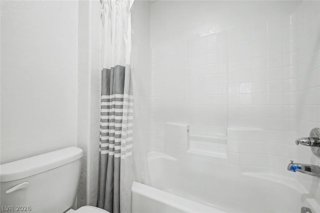 2095 Roundtop, North Las Vegas, NV 89081
