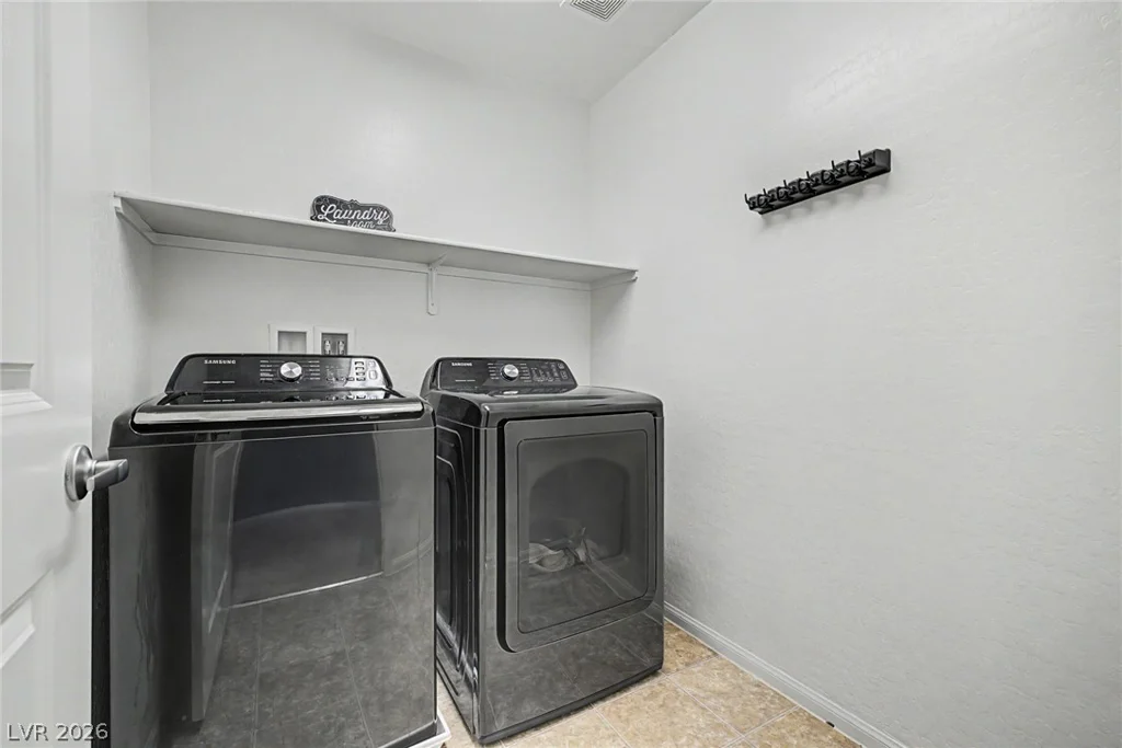 2095 Roundtop, North Las Vegas, NV 89081