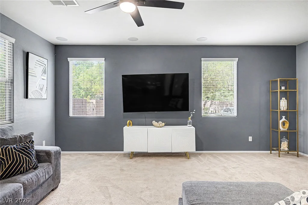 2095 Roundtop, North Las Vegas, NV 89081
