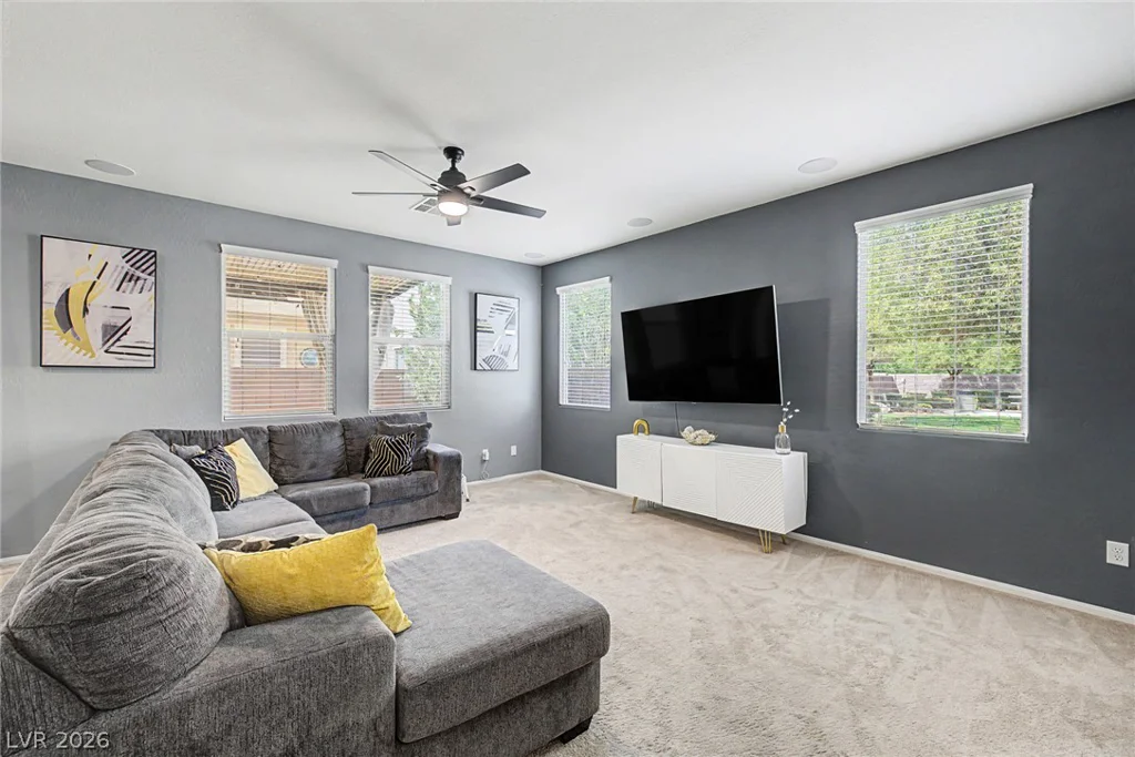 2095 Roundtop, North Las Vegas, NV 89081