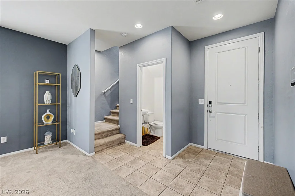 2095 Roundtop, North Las Vegas, NV 89081