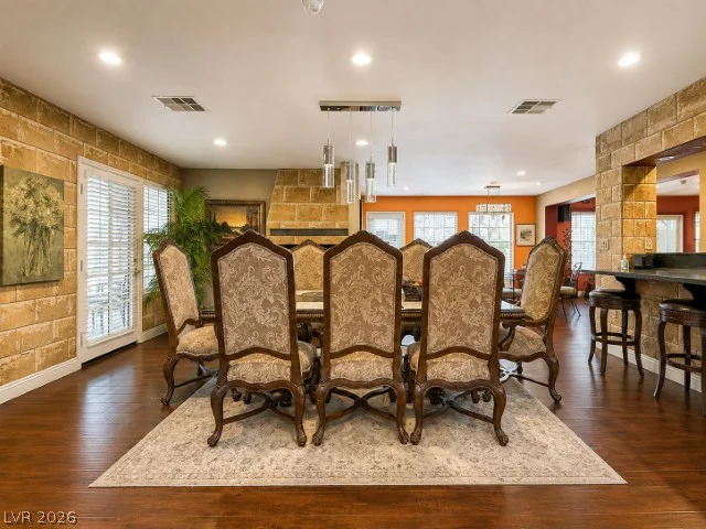 5763 Oakey, Las Vegas, NV 89146