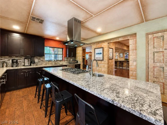 5763 Oakey, Las Vegas, NV 89146