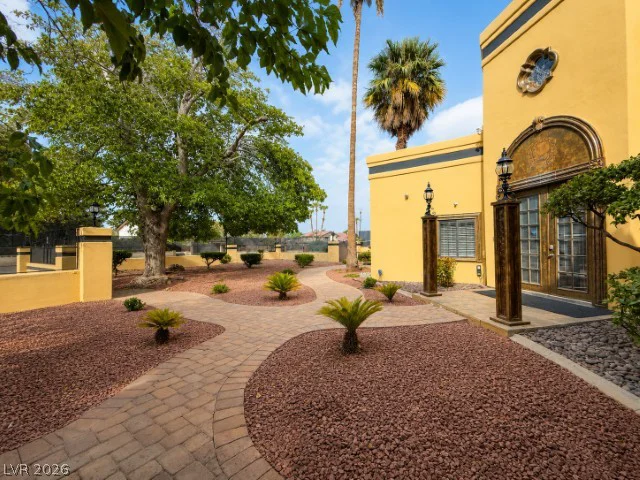 5763 Oakey, Las Vegas, NV 89146